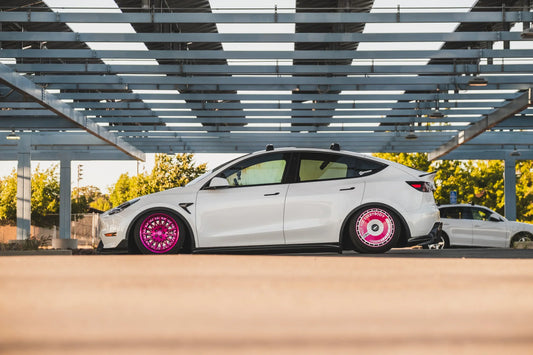 Tesla Model Y by @peekaystudio