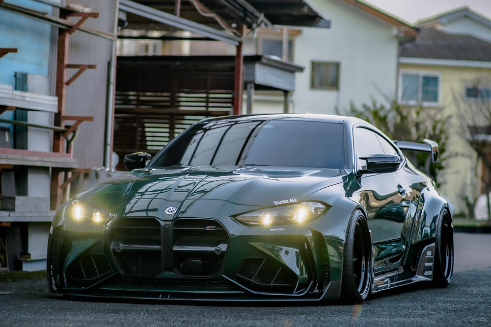 BMW G82 M4 ワイドボディ