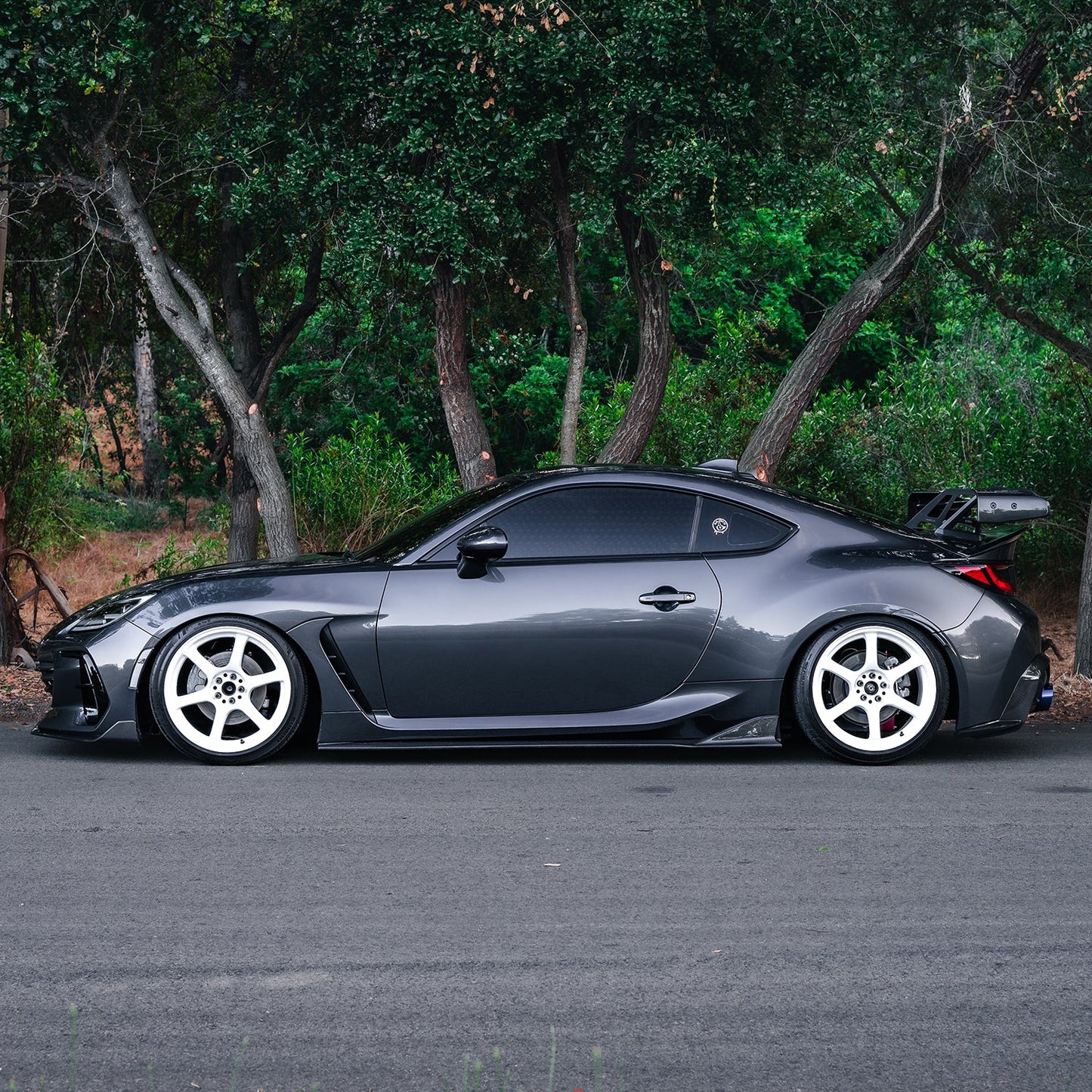 TOYOTA GR86 / SUBARU BRZ サイドスカート