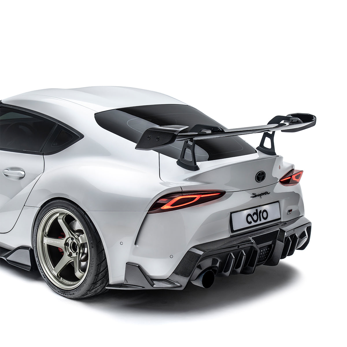 TOYOTA GR SUPRA AT-R2 スワンネックウイング（ハイトタイプ）