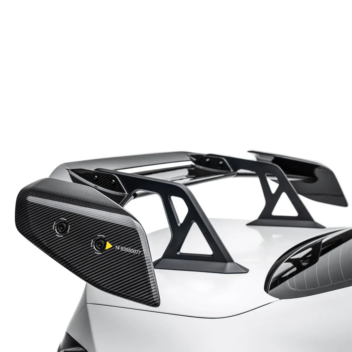 BMW G87 M2 AT-R3 スワンネックウイング