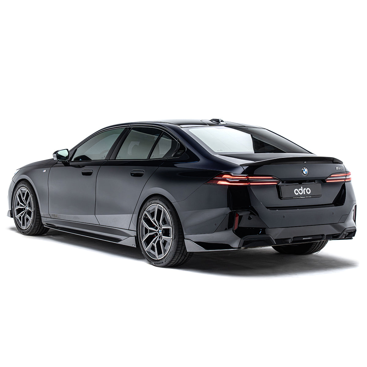 BMW G60 5シリーズ カーボンファイバー リアウイングレット