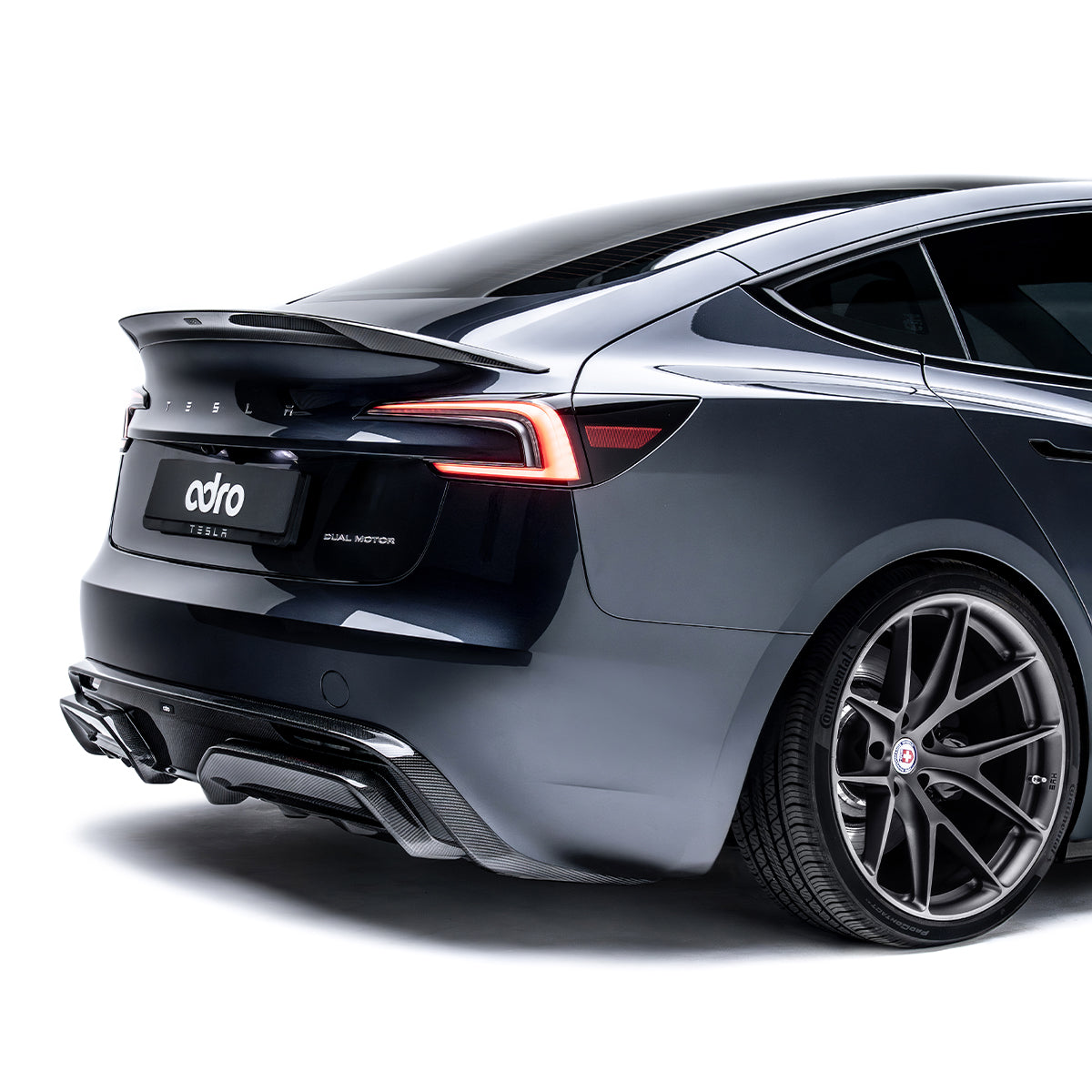 TESLA MODEL 3 HIGHLAND カーボンファイバー リアディフューザー